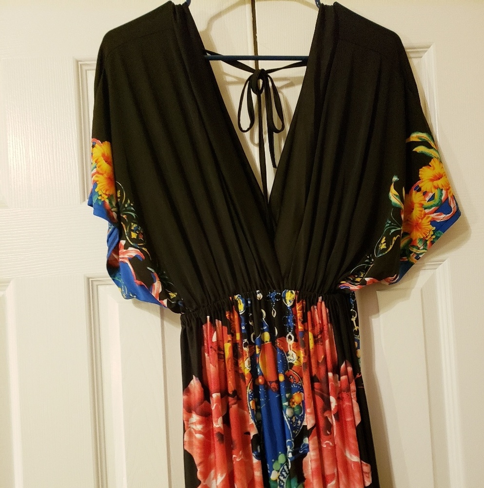 Long Maxi Dress with Tiebacks 2xl